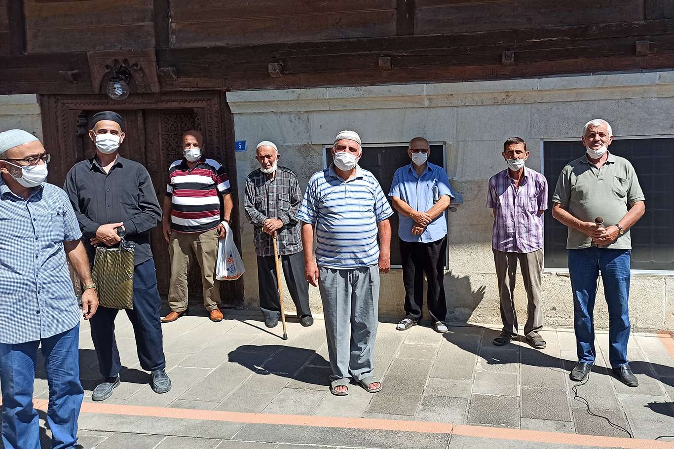 Trabzon’da Charlie Hebdo ve Kur’an saldırıları protesto edildi Trabzon’da Charlie Hebdo ve Kur’an saldırıları protesto edildi